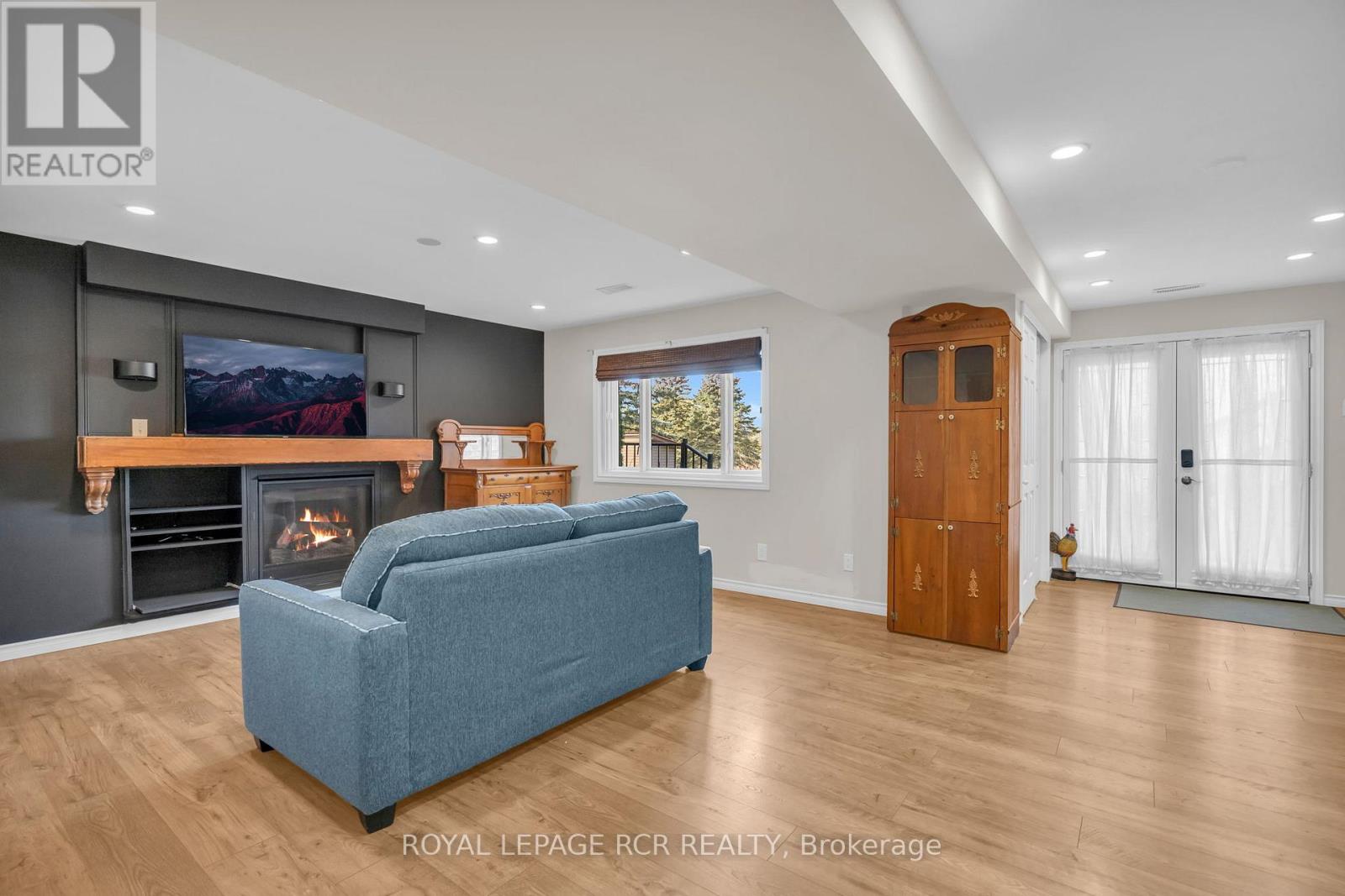 11 Golfview Boulevard, Bradford West Gwillimbury (Bradford), Ontario  L3Z 3Z1 - Photo 24 - N12576664