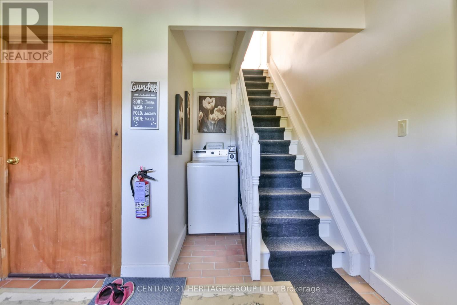 1 - 280 Bells Lane, Innisfil, Ontario  L0L 1R0 - Photo 3 - N12576668