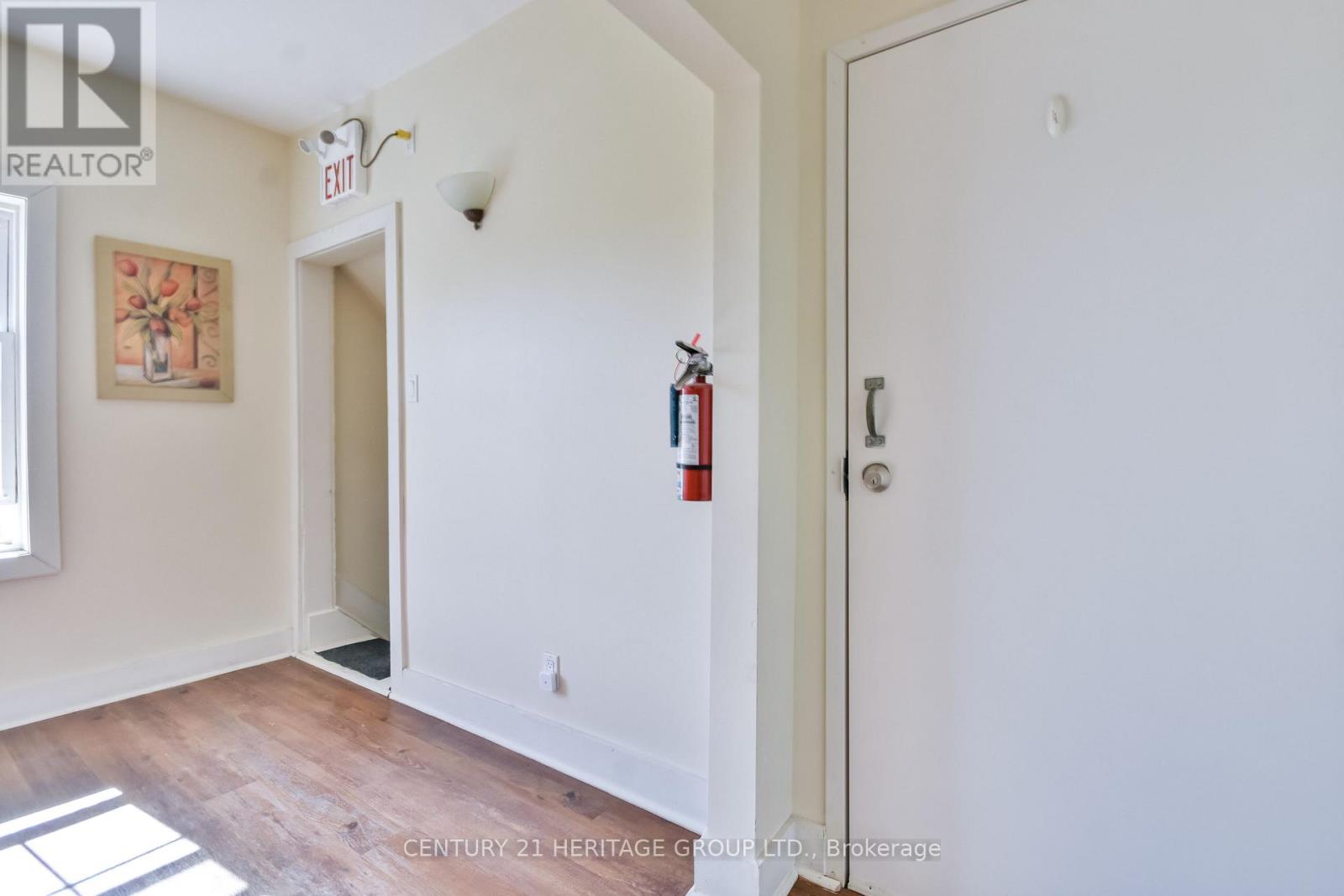 1 - 280 Bells Lane, Innisfil, Ontario  L0L 1R0 - Photo 4 - N12576668