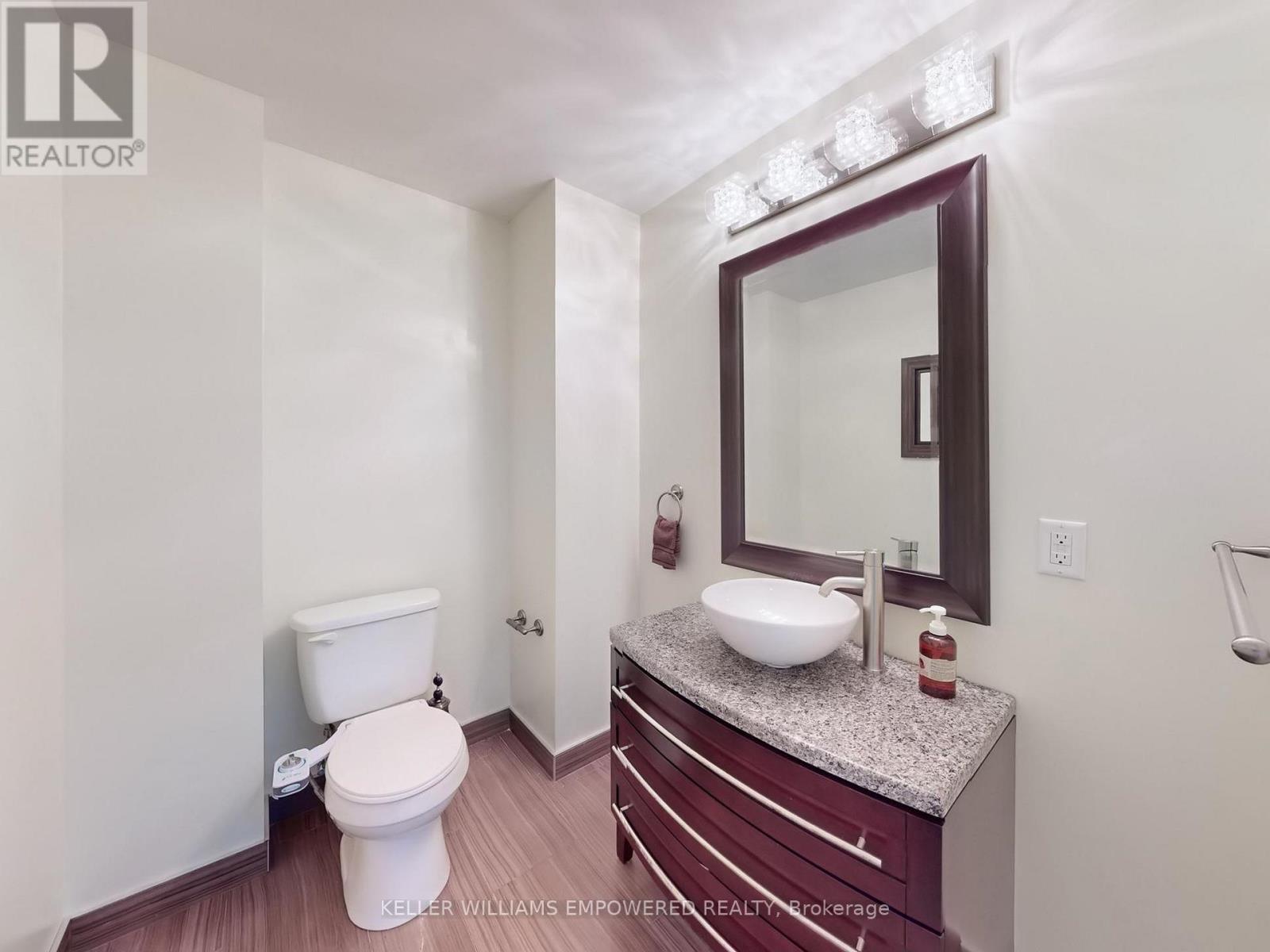 90 Humberview Drive, Vaughan, Ontario  L4H 1B5 - Photo 42 - N12576670