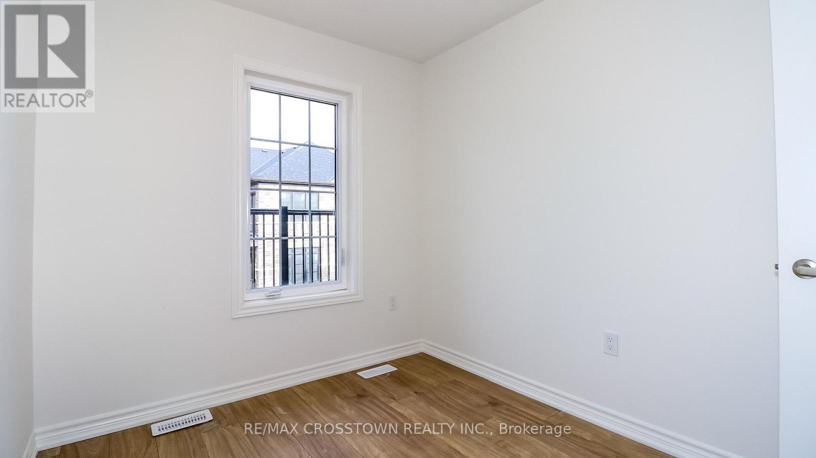 Unit 20 - 2025 Matteer Court, Innisfil, Ontario  L9S 4T9 - Photo 23 - N12576752