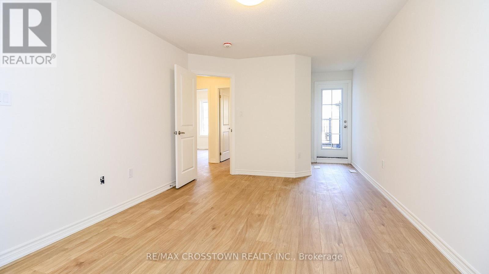 Unit 20 - 2025 Matteer Court, Innisfil, Ontario  L9S 4T9 - Photo 25 - N12576752