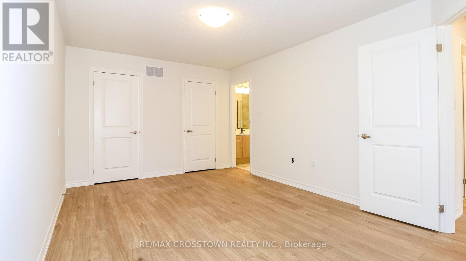 Unit 20 - 2025 Matteer Court, Innisfil, Ontario  L9S 4T9 - Photo 27 - N12576752