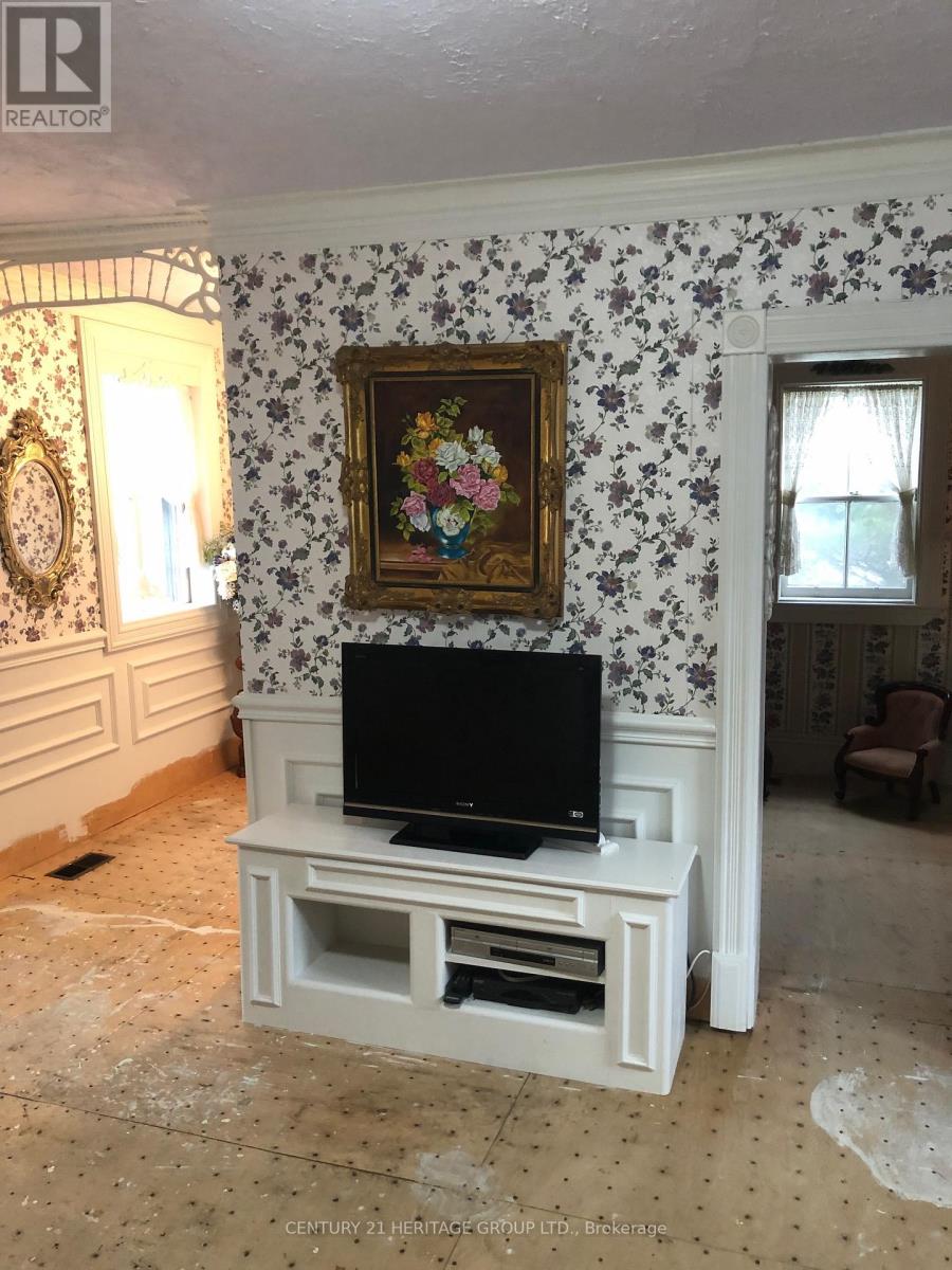 117 Lucas Street, Richmond Hill, Ontario  L4C 4P4 - Photo 11 - N12576788