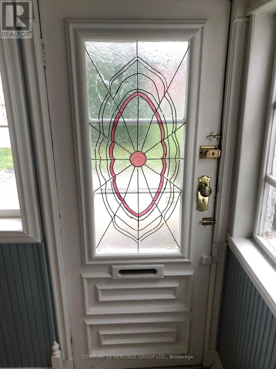 117 Lucas Street, Richmond Hill, Ontario  L4C 4P4 - Photo 7 - N12576788