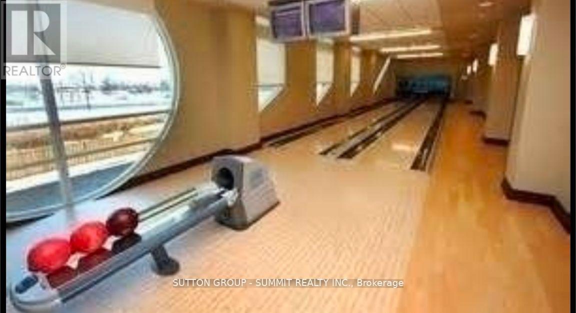 501 - 339 Rathburn Road W, Mississauga, Ontario  L5B 0K6 - Photo 13 - W12576638