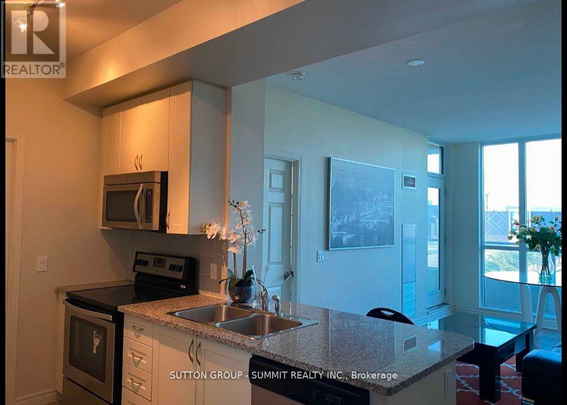 501 - 339 Rathburn Road W, Mississauga, Ontario  L5B 0K6 - Photo 6 - W12576638