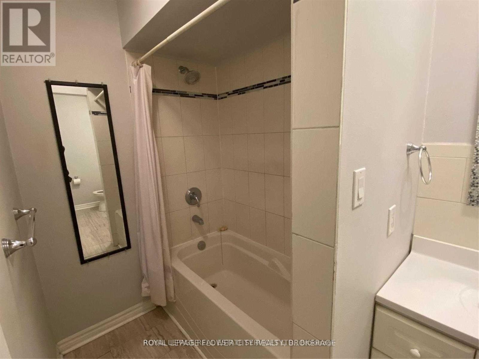 4 - 10 Main Street S, Halton Hills, Ontario  L7G 3G5 - Photo 11 - W12576660