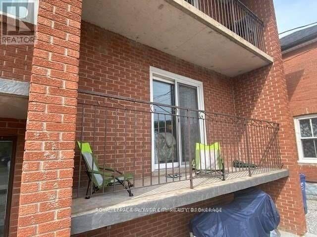 4 - 10 Main Street S, Halton Hills, Ontario  L7G 3G5 - Photo 2 - W12576660