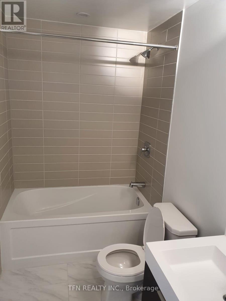 124 - 3100 Keele Street, Toronto, Ontario  M3M 0E1 - Photo 13 - W12576686