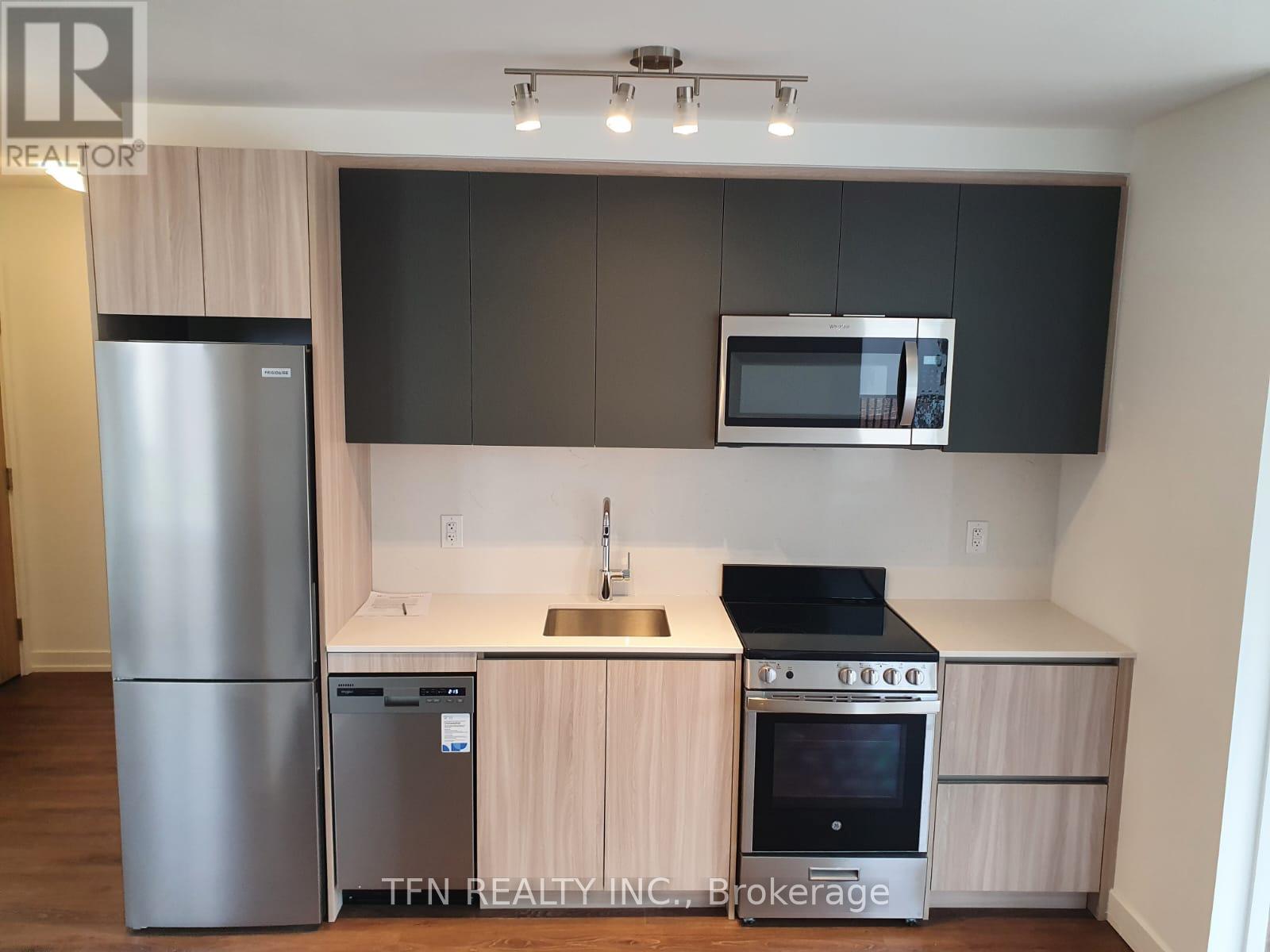 124 - 3100 Keele Street, Toronto, Ontario  M3M 0E1 - Photo 8 - W12576686