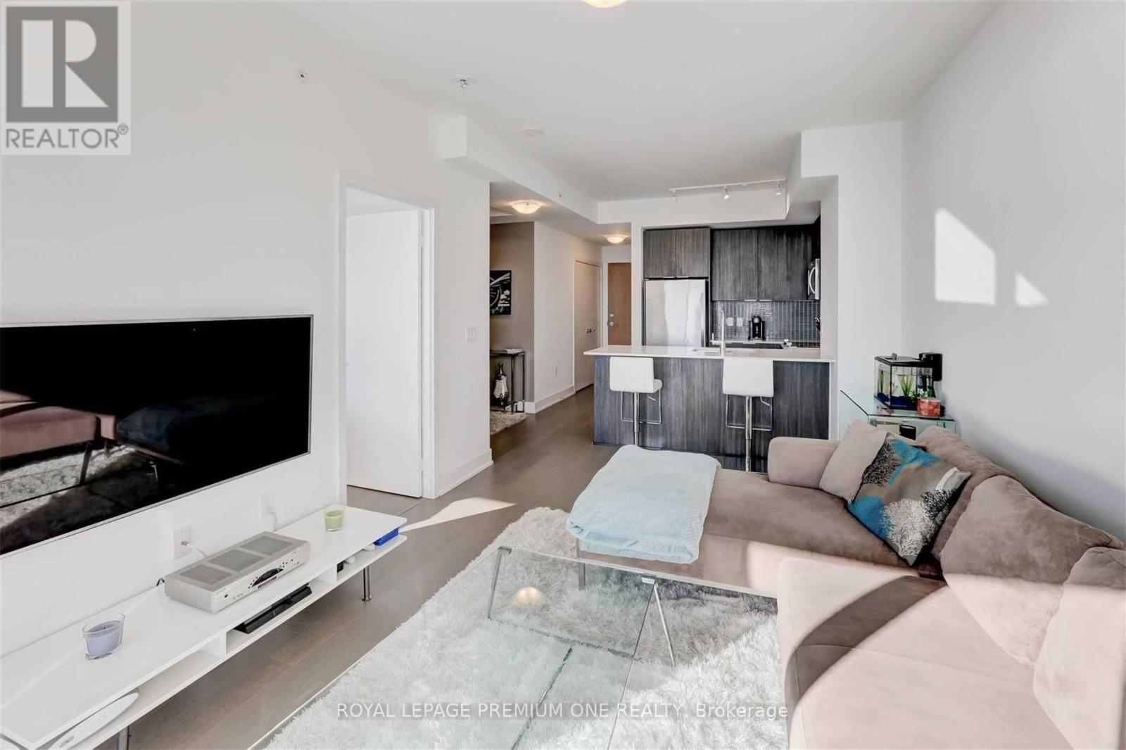 2509 - 20 Shore Breeze Drive, Toronto (Mimico), Ontario  M8V 1A1 - Photo 8 - W12576746