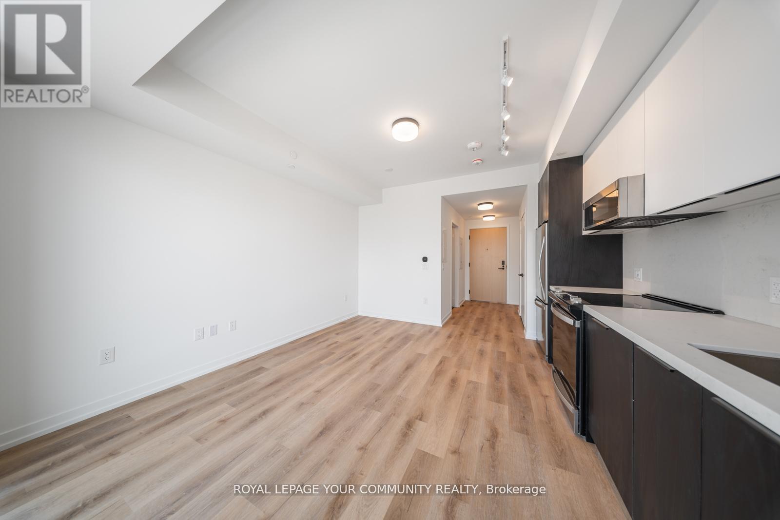 603 - 5 York Garden Way, Toronto, Ontario  M6A 2V1 - Photo 11 - W12576772