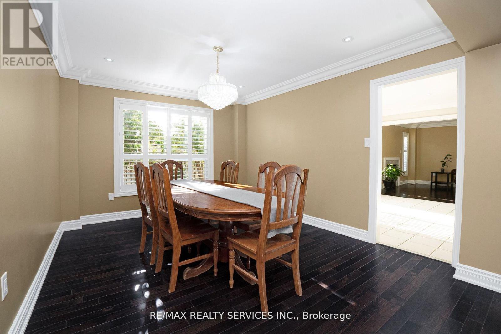 14 Foxmere Road, Brampton, Ontario  L7A 1S6 - Photo 8 - W12576780