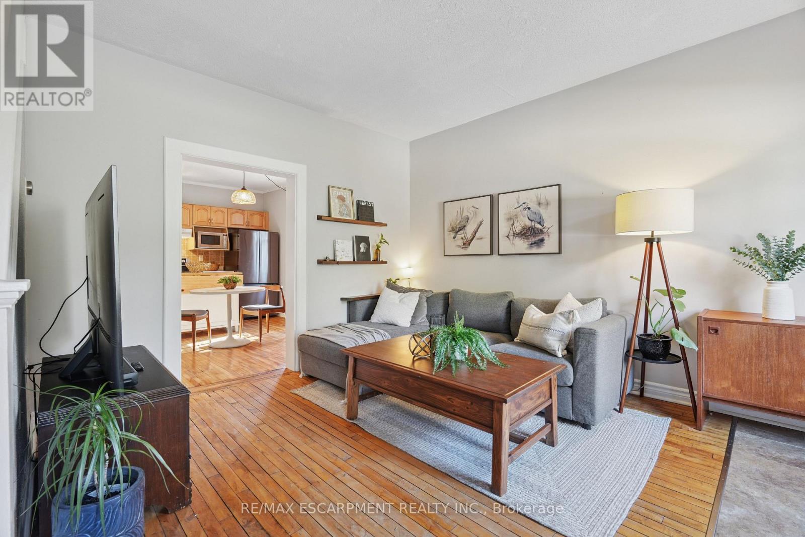 2055 Embleton Road, Brampton, Ontario  L6Y 0E9 - Photo 7 - W12576800