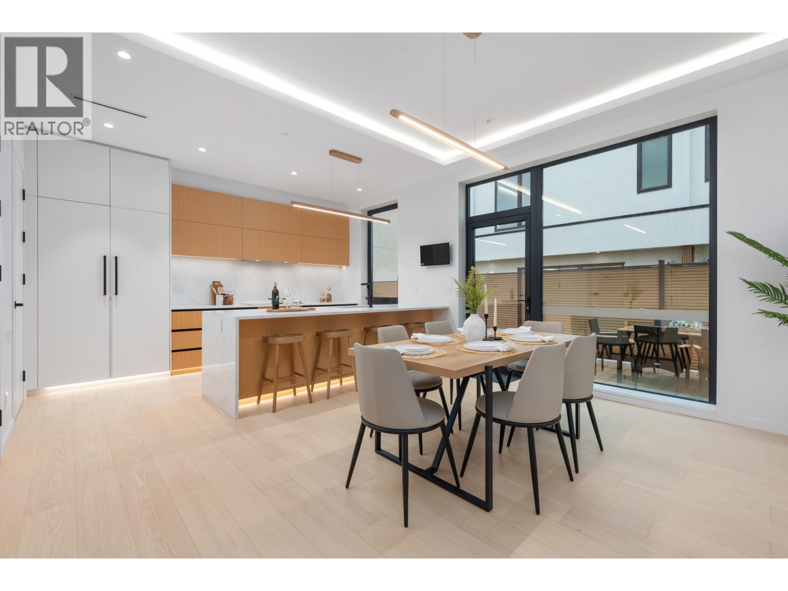 2 8226 Adera Street, Vancouver, British Columbia  V6P 2R8 - Photo 3 - R3069932