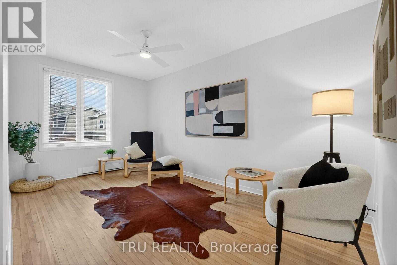 2 - 646 Gilmour Street, Ottawa, Ontario K1R 5M1 - Photo 8 - X12576844