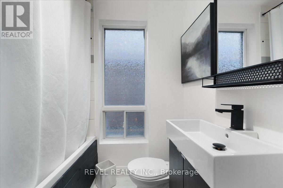 39 Division Street, Hamilton, Ontario  L8H 4Z7 - Photo 22 - X12576644