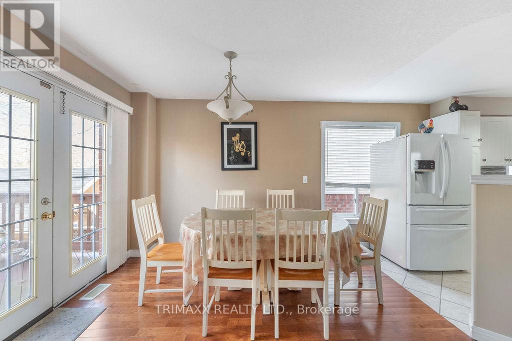 141 Starwood Dr, Guelph, Ontario  N1E 7G7 - Photo 10 - X12576656