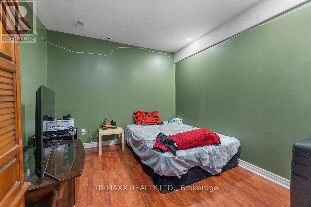 141 Starwood Dr, Guelph, Ontario  N1E 7G7 - Photo 27 - X12576656