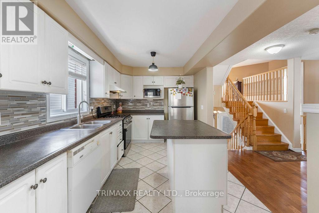 141 Starwood Dr, Guelph, Ontario  N1E 7G7 - Photo 8 - X12576656