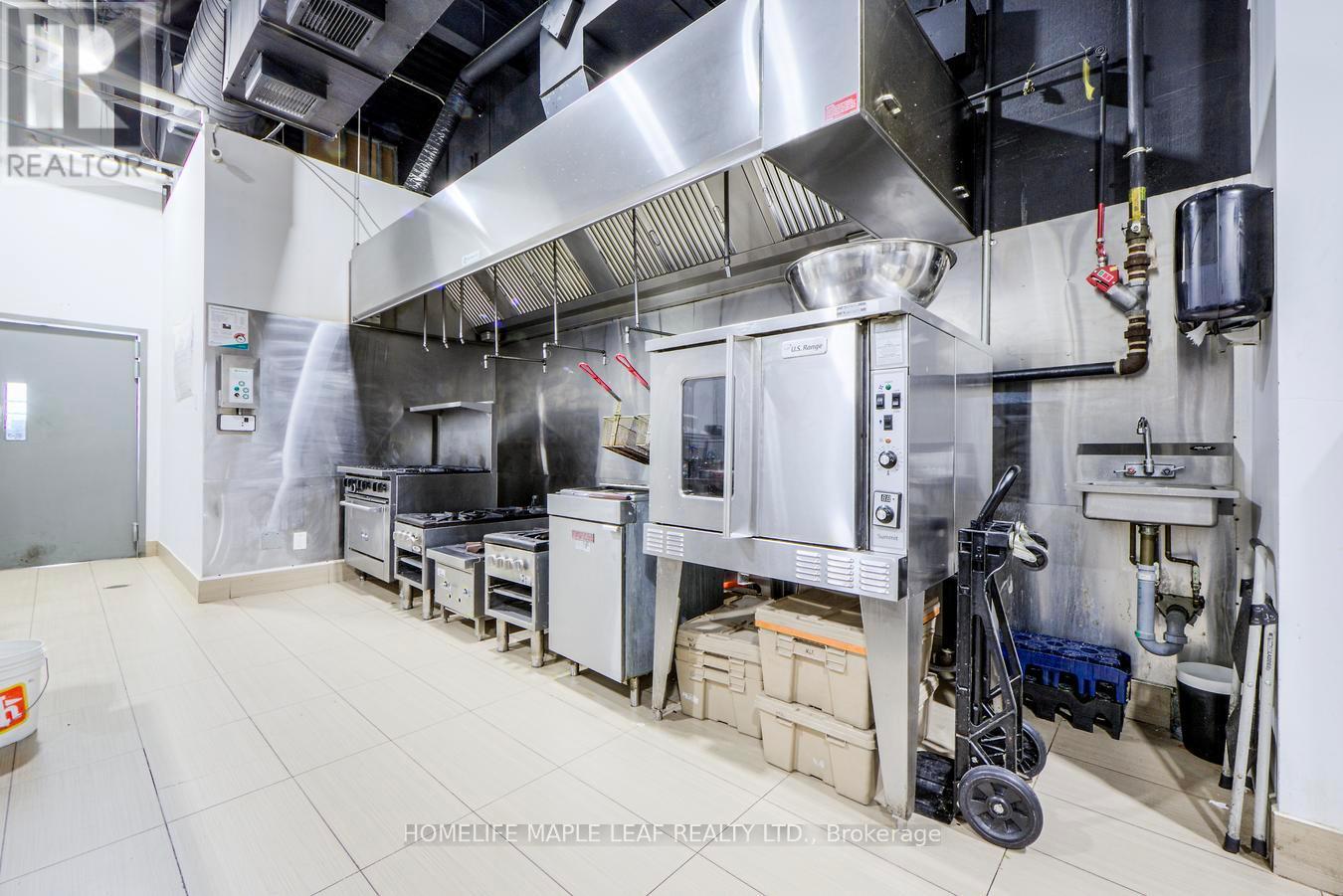 104 - 303 Col Phillips Drive, Shelburne, Ontario  L9V 3X7 - Photo 17 - X12576672