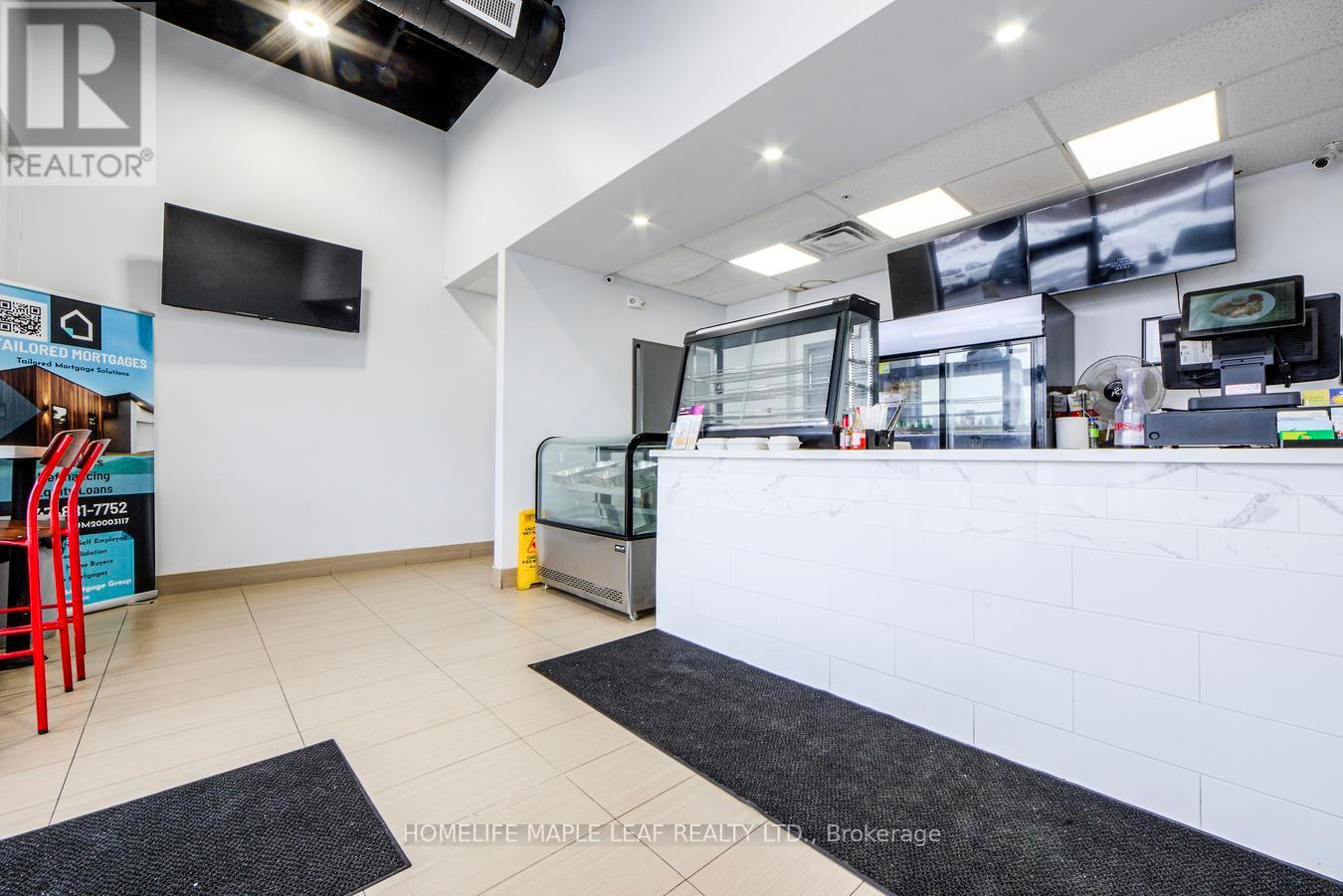 104 - 303 Col Phillips Drive, Shelburne, Ontario  L9V 3X7 - Photo 7 - X12576672