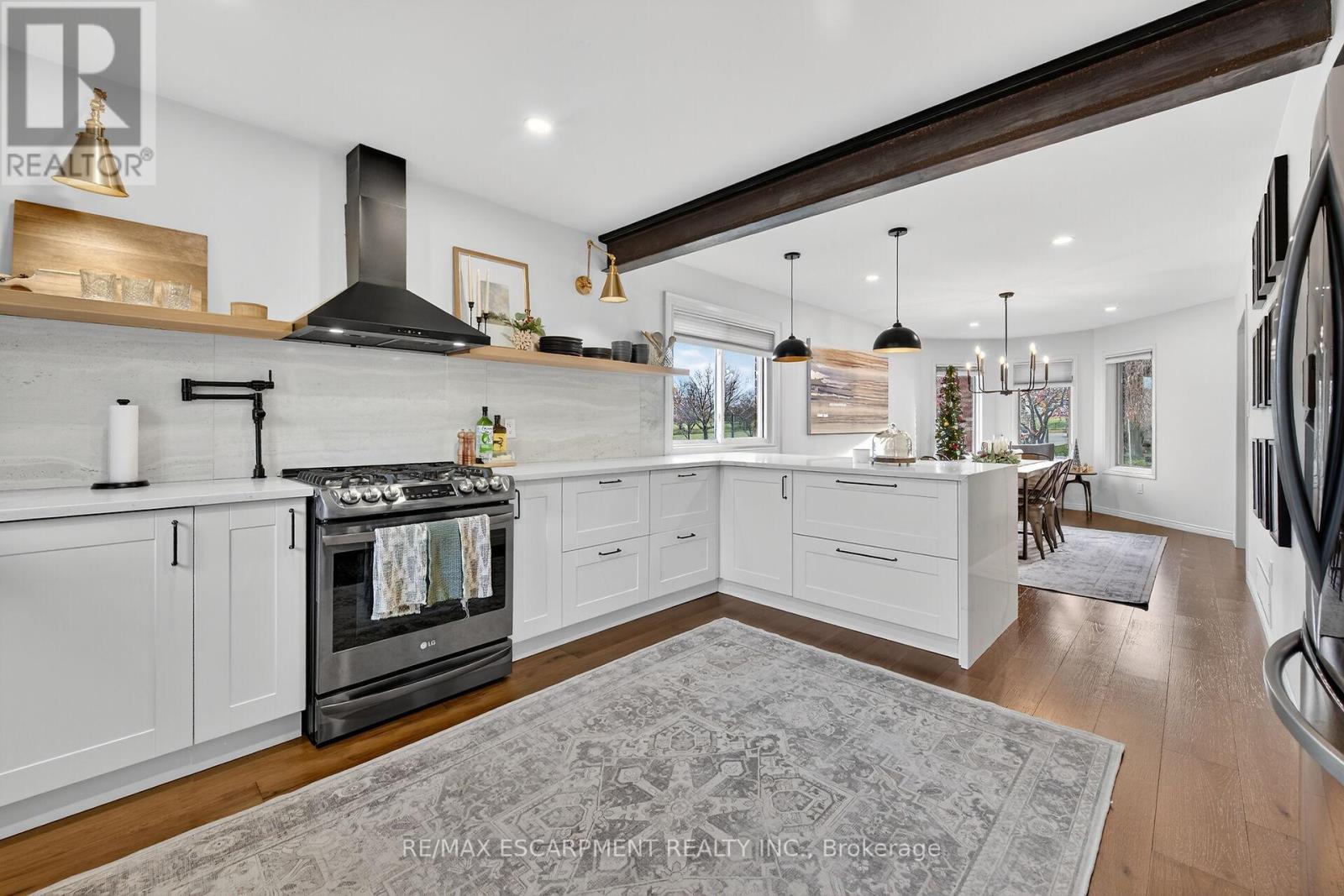 3 Jacqueline Boulevard, Hamilton, Ontario  L9B 2R1 - Photo 15 - X12576792