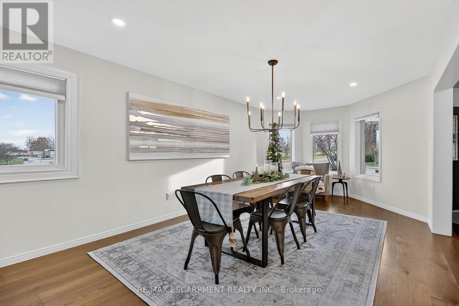 3 Jacqueline Boulevard, Hamilton, Ontario  L9B 2R1 - Photo 17 - X12576792