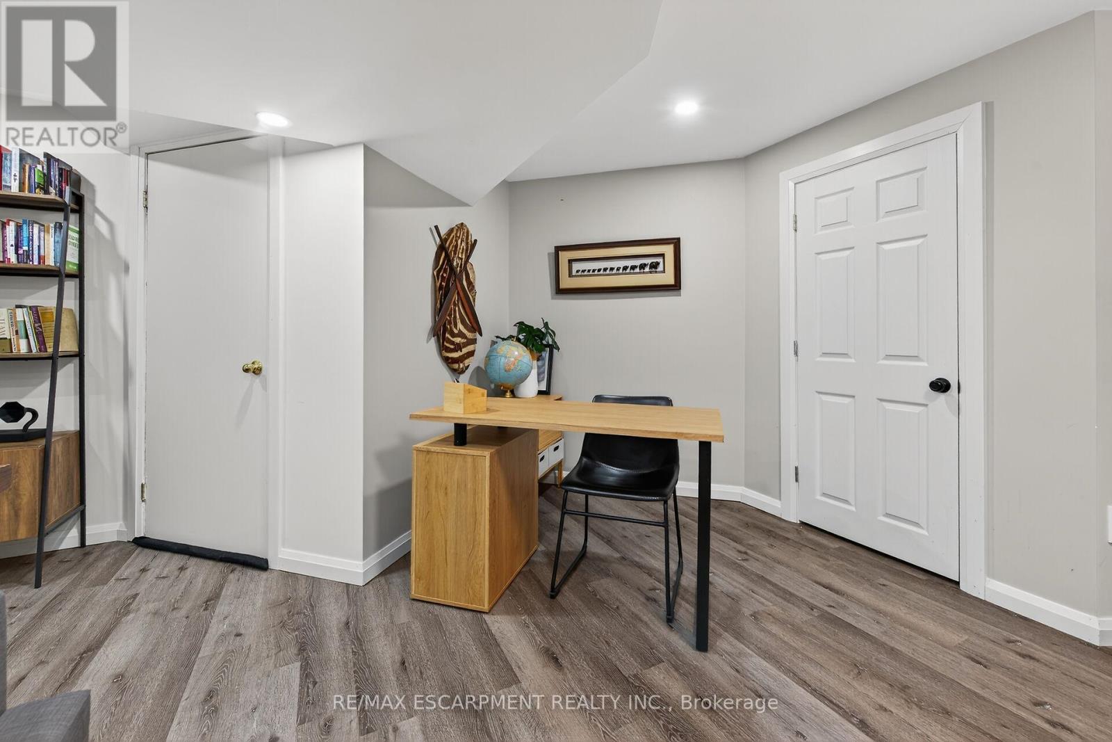 3 Jacqueline Boulevard, Hamilton, Ontario  L9B 2R1 - Photo 38 - X12576792