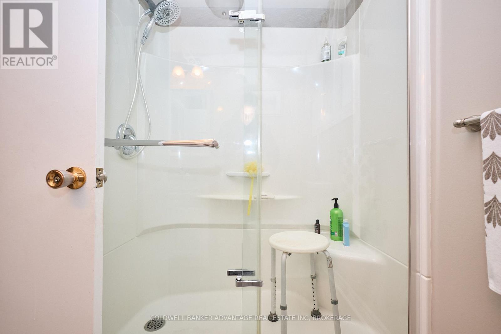 51 Westwood Crescent, Welland, Ontario  L3C 4R2 - Photo 30 - X12576870