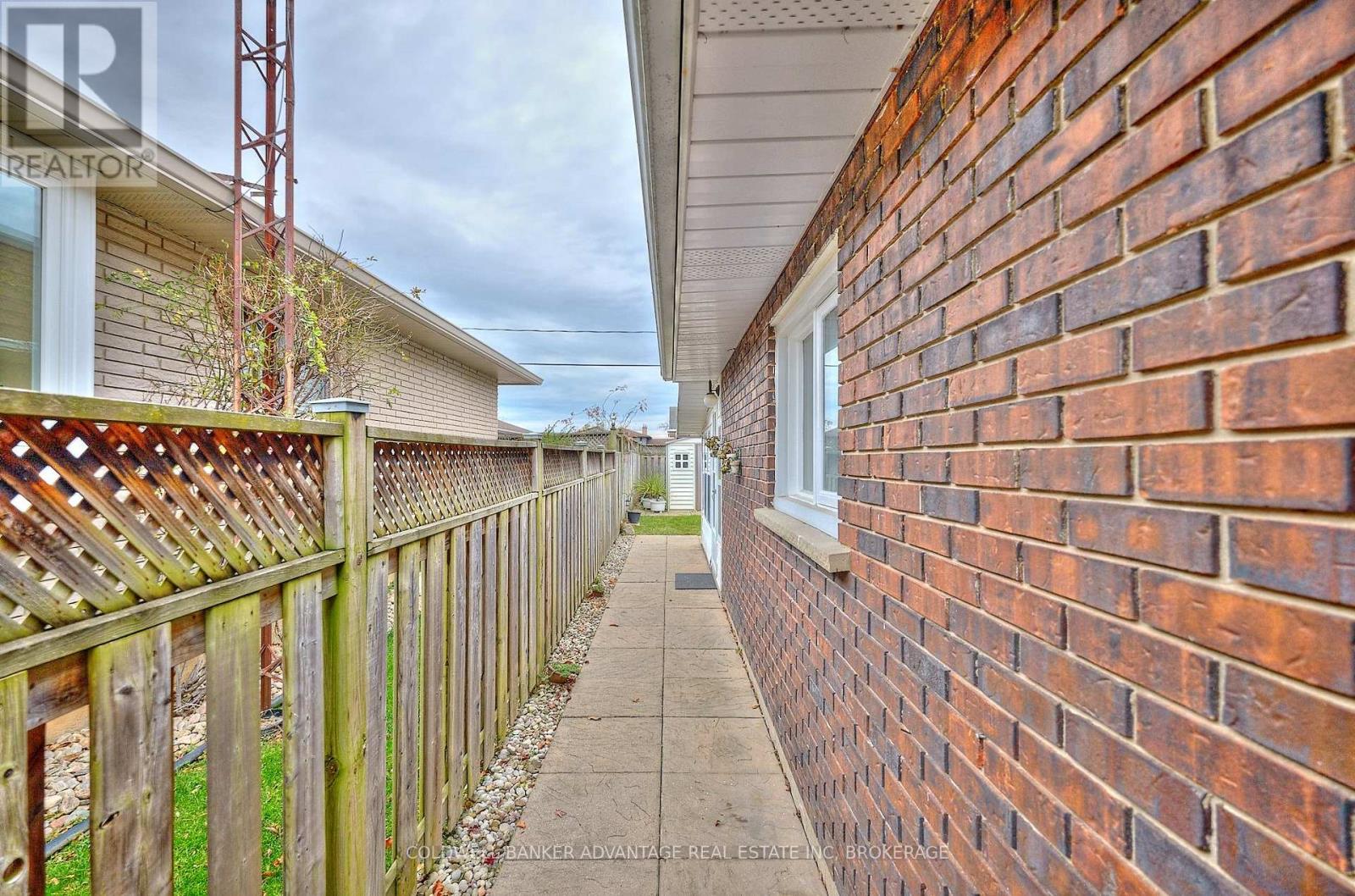 51 Westwood Crescent, Welland, Ontario  L3C 4R2 - Photo 39 - X12576870