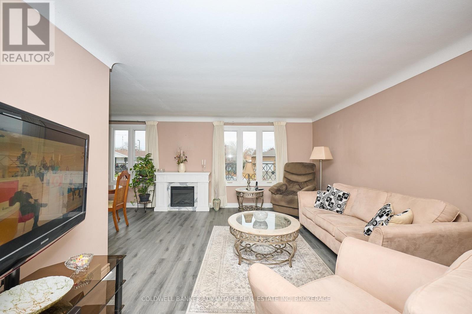 51 Westwood Crescent, Welland, Ontario  L3C 4R2 - Photo 7 - X12576870