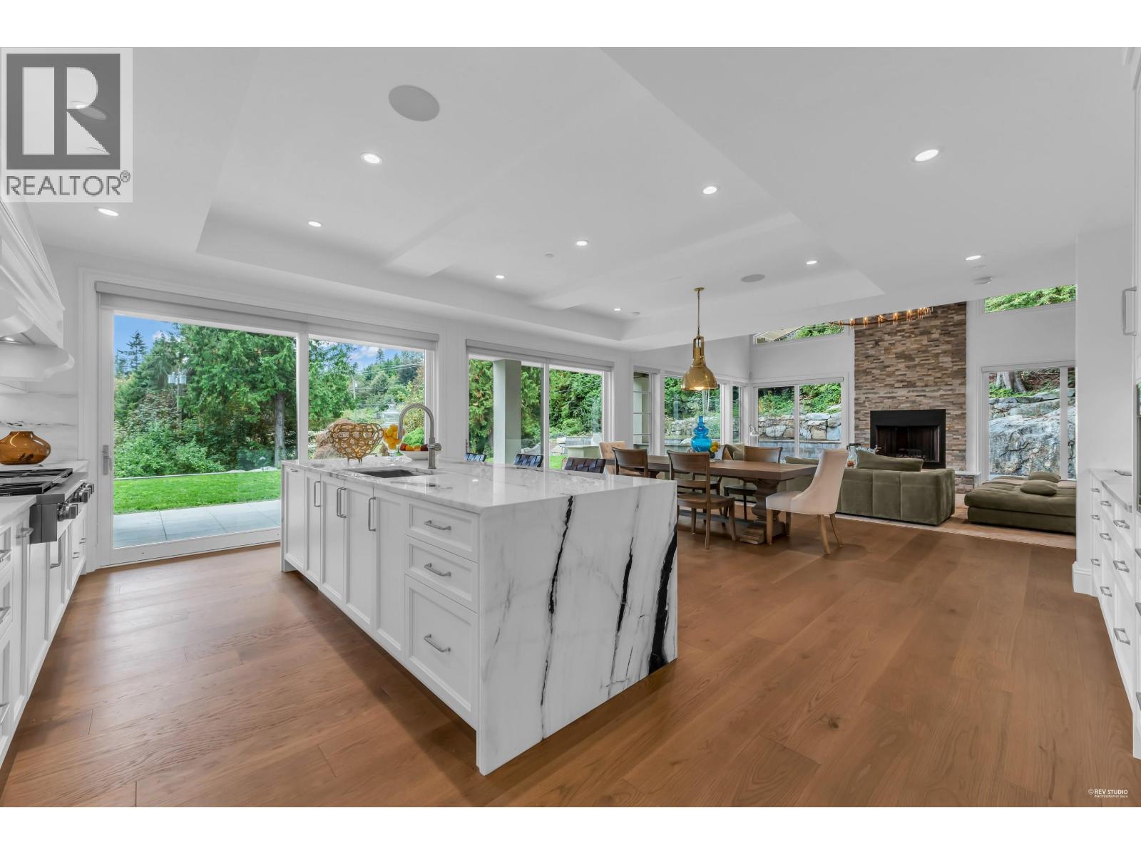 565 Robin Hood Road, West Vancouver, British Columbia  V7S 1T4 - Photo 12 - R3070099