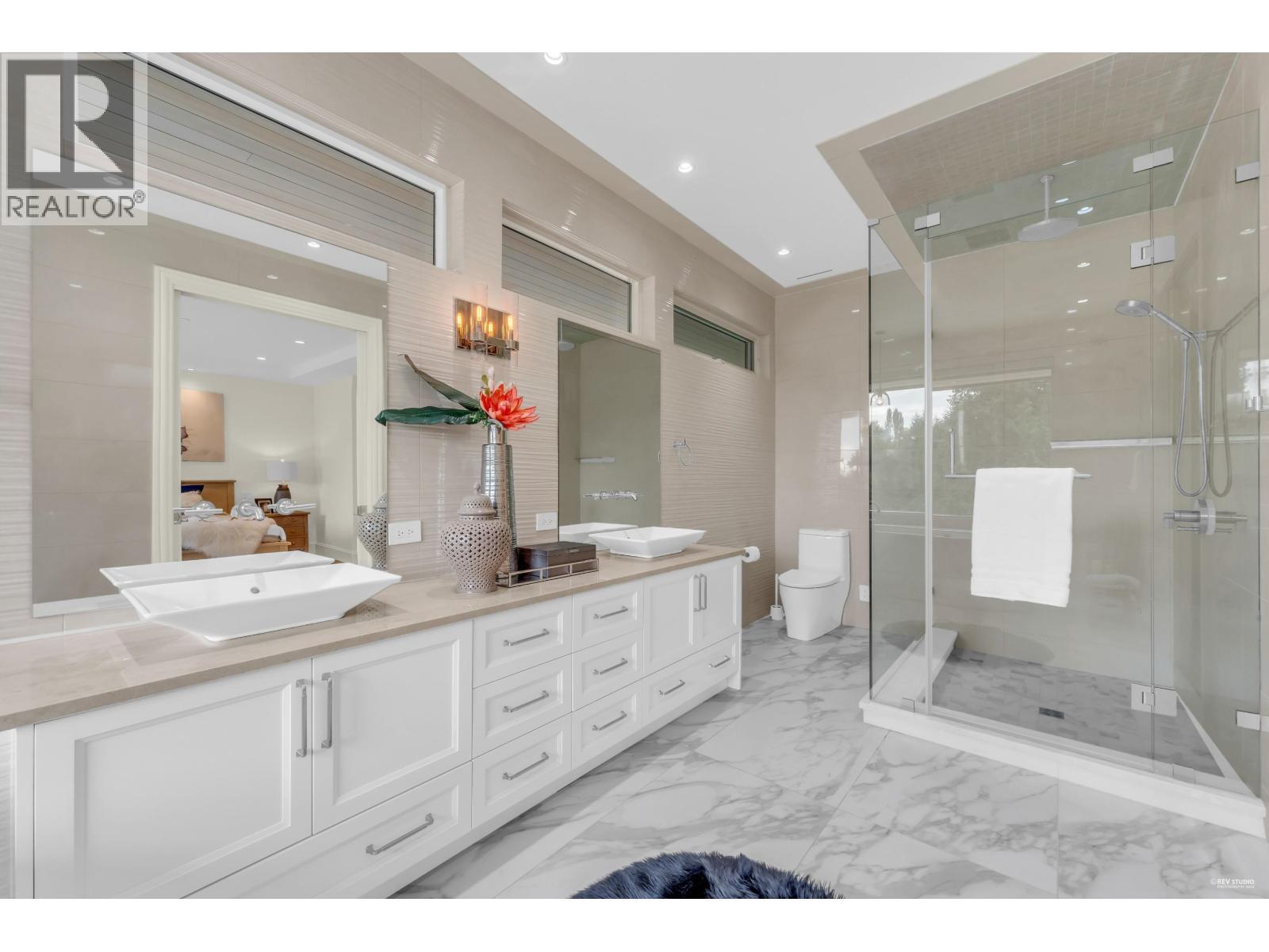 565 Robin Hood Road, West Vancouver, British Columbia  V7S 1T4 - Photo 25 - R3070099