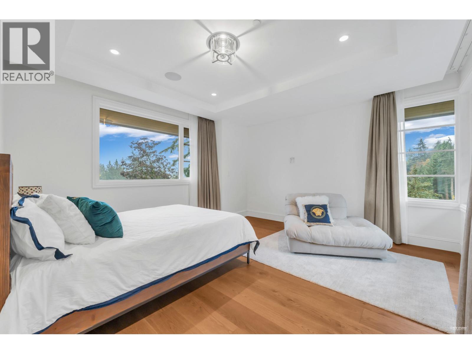 565 Robin Hood Road, West Vancouver, British Columbia  V7S 1T4 - Photo 28 - R3070099