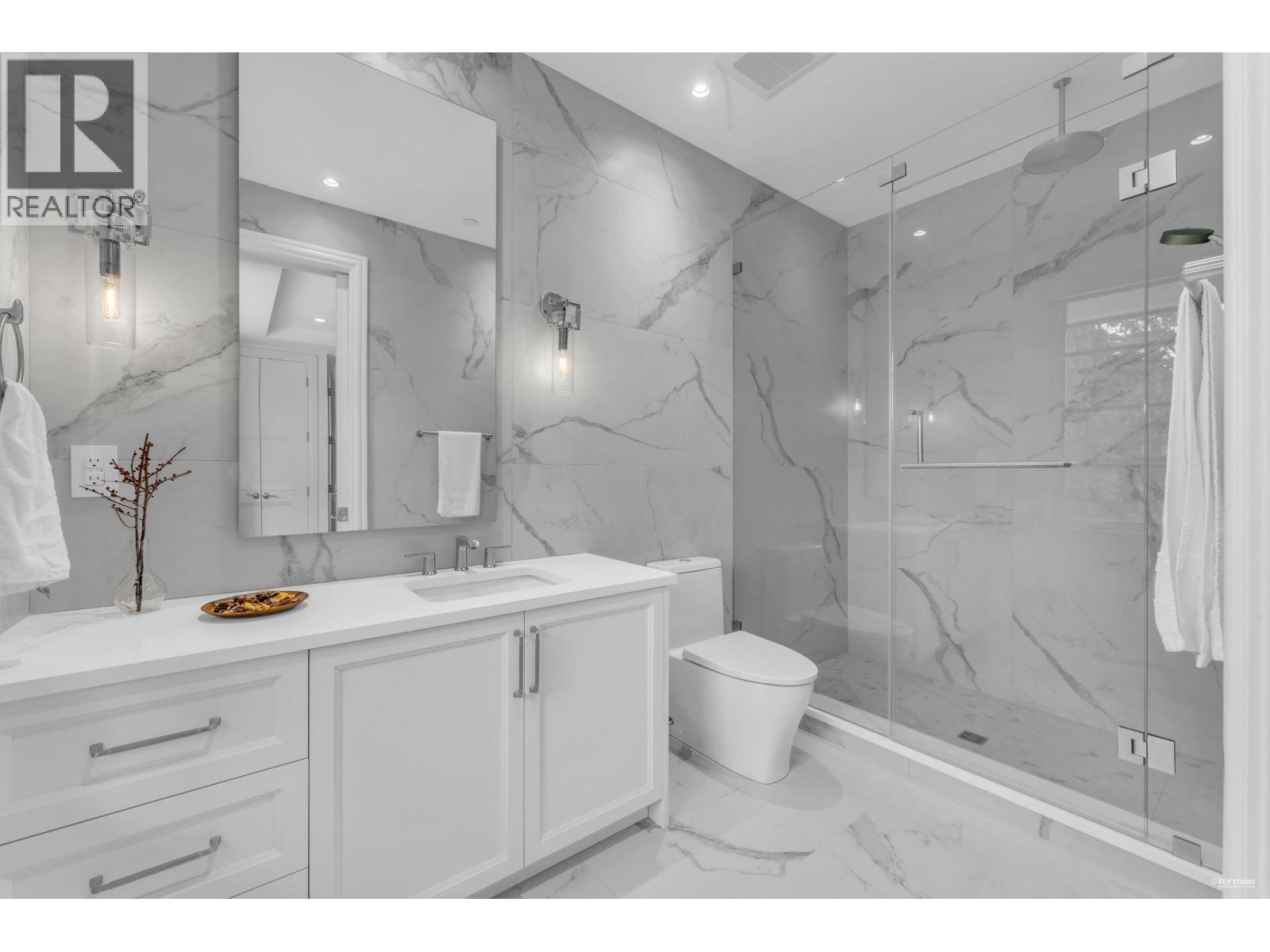 565 Robin Hood Road, West Vancouver, British Columbia  V7S 1T4 - Photo 31 - R3070099