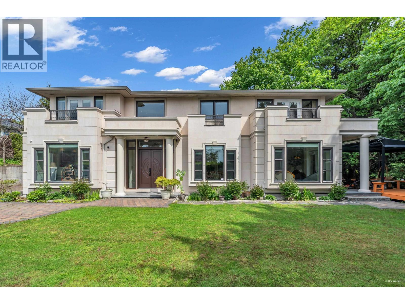 1835 MATHERS AVENUE, west vancouver, British Columbia