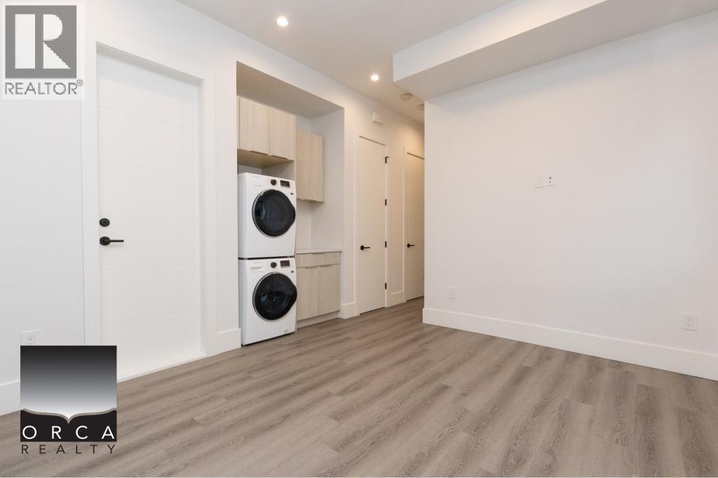 10711 Roselea Crescent, Richmond, British Columbia  V7A 2R5 - Photo 2 - R3070114