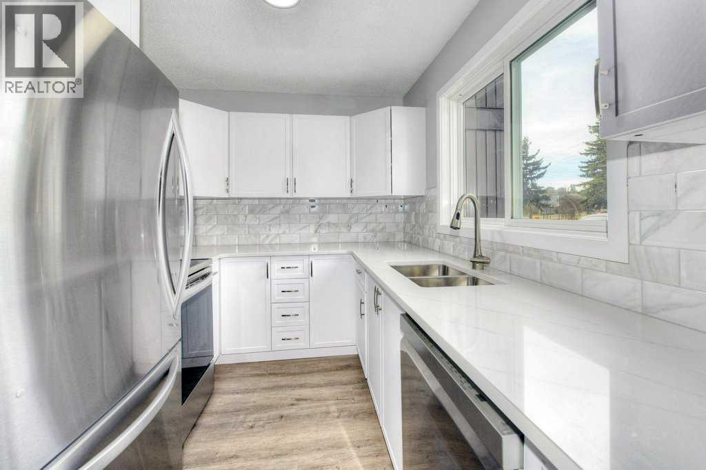 802, 5340 17 Avenue Sw, Calgary, Alberta  T3E 6M3 - Photo 3 - A2272434