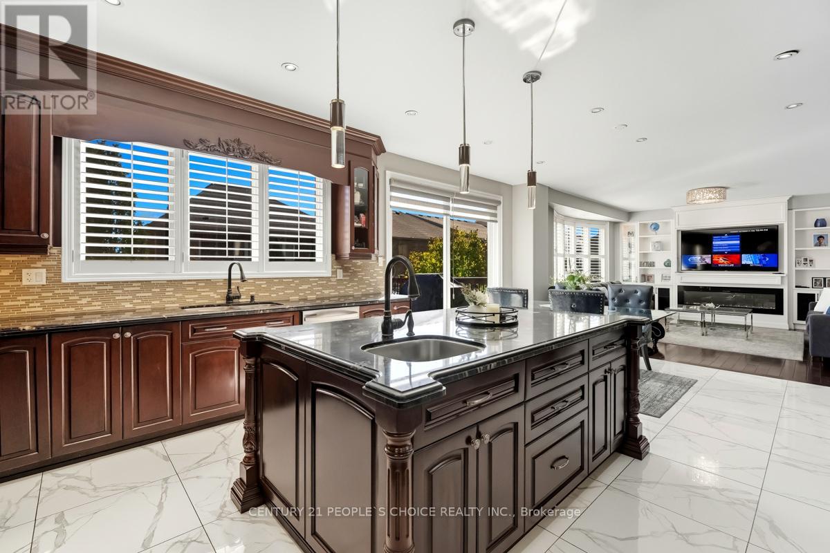 318 Laundon Terrace, Milton, Ontario L9T 7N9 - Photo 8 - W12576712