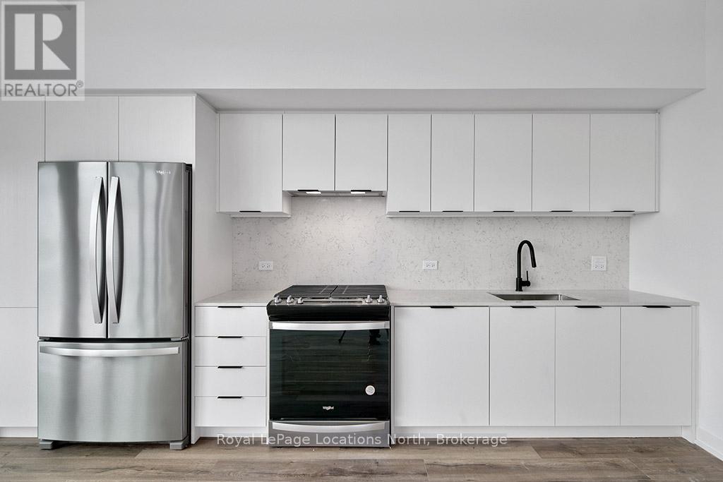 612 - 31 Huron Street, Collingwood, Ontario L9Y 5T7 - Photo 6 - S12576730