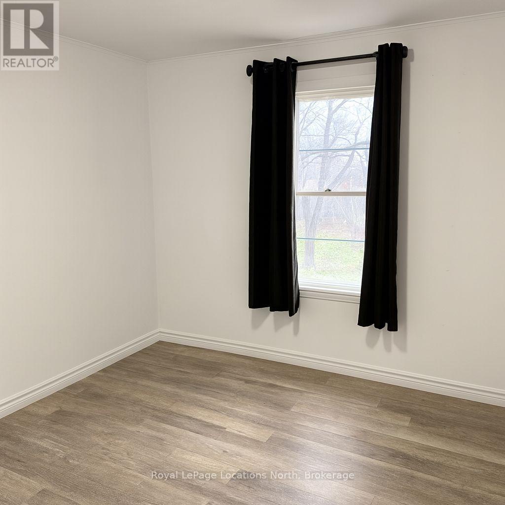 41 William Street, Meaford, Ontario  N4L 1H7 - Photo 13 - X12567802