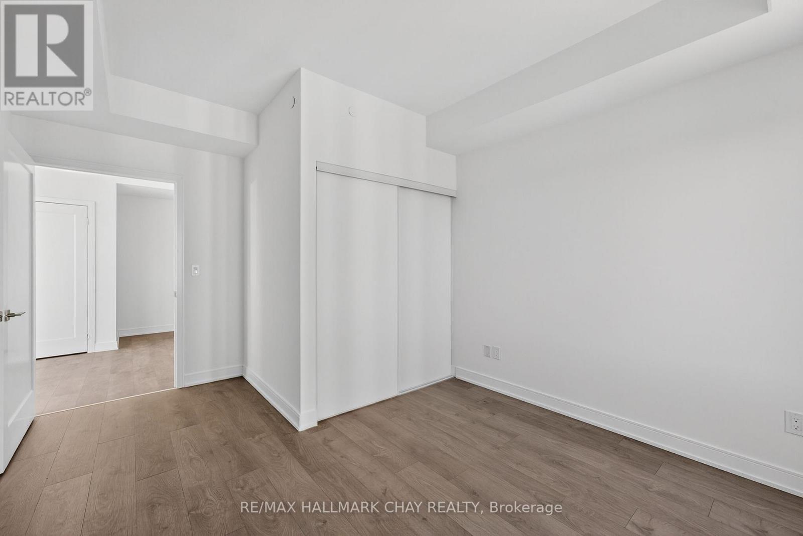 A908 - 715 Davis Drive, Newmarket, Ontario L3Y 0J2 - Photo 11 - N12576528