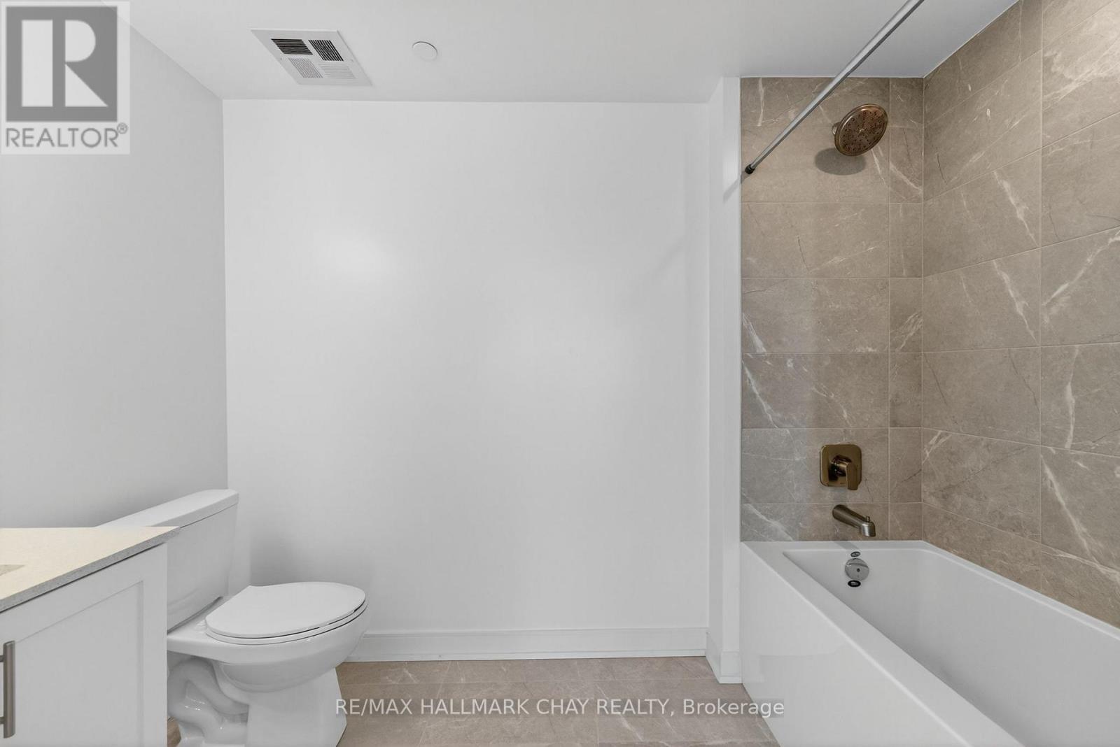 A908 - 715 Davis Drive, Newmarket, Ontario L3Y 0J2 - Photo 13 - N12576528