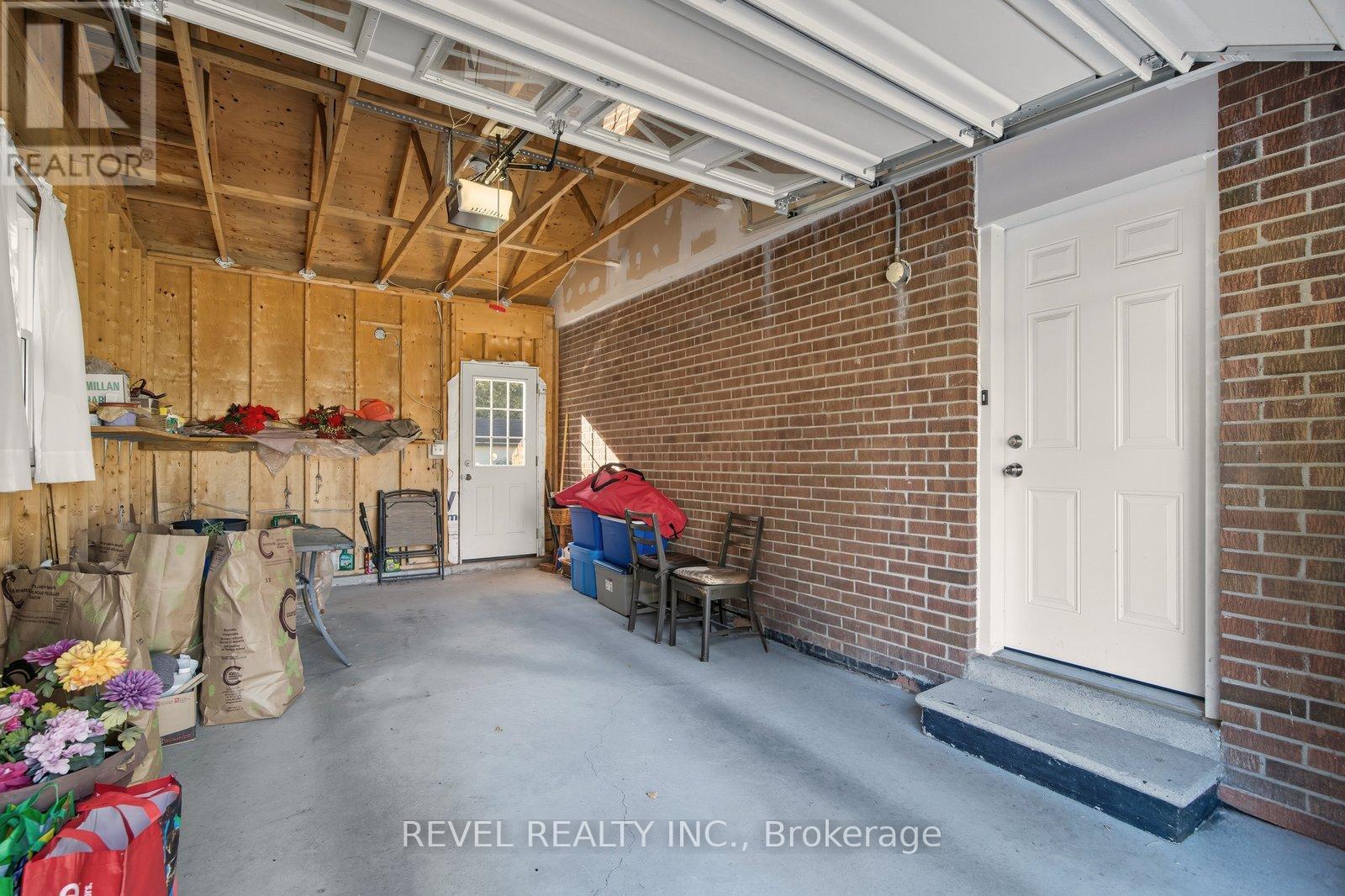 909 Harding Street, Whitby, Ontario L1N 1Y6 - Photo 42 - E12576248