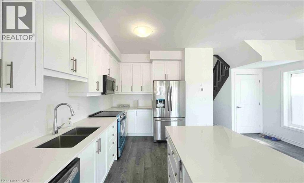 26 Bellhouse Avenue, Brantford, Ontario  N3T 0T7 - Photo 2 - 40790561