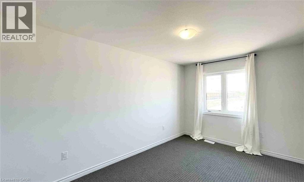 26 Bellhouse Avenue, Brantford, Ontario  N3T 0T7 - Photo 4 - 40790561