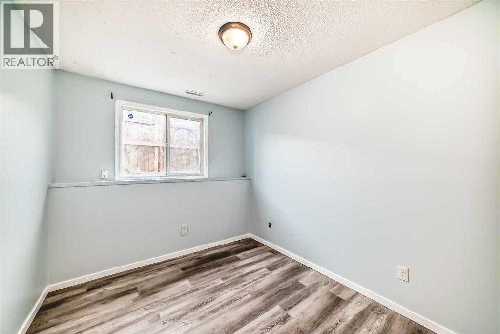 151 F Pinehill Road Ne, Calgary, Alberta  T1Y 2C4 - Photo 14 - A2261887