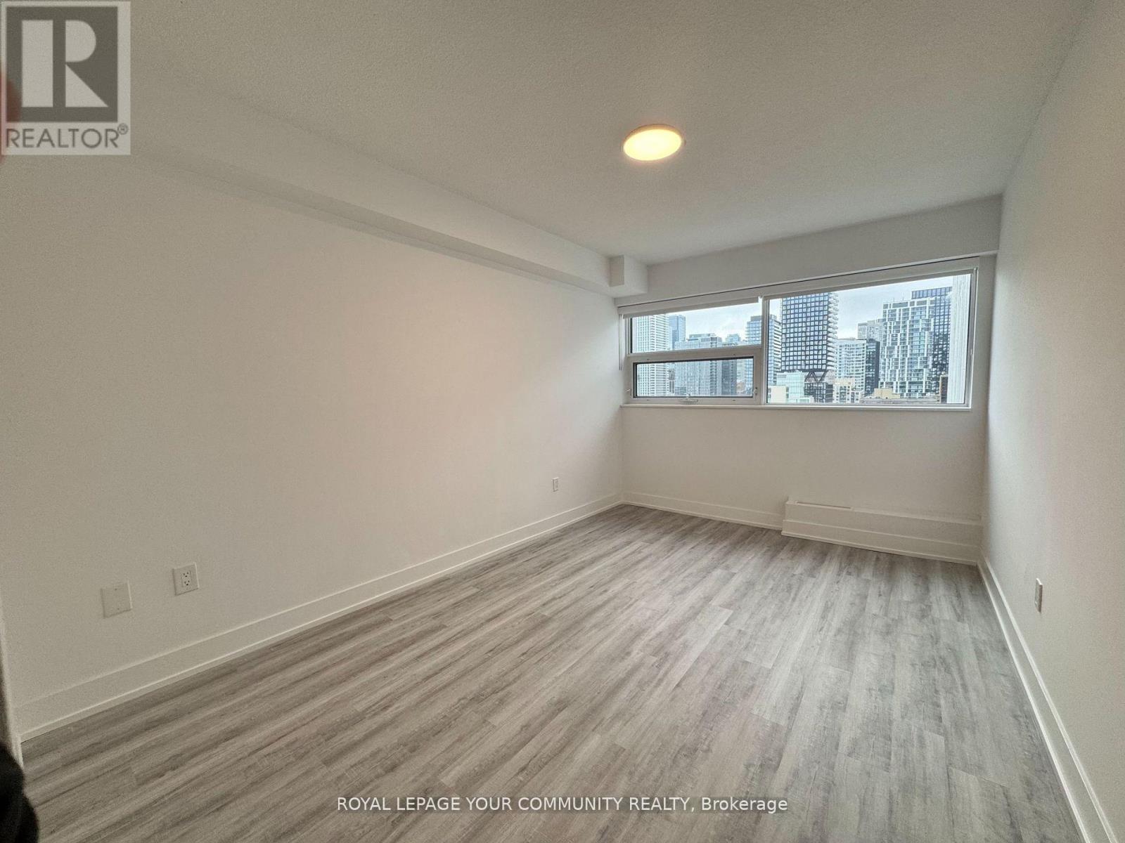 1707 - 191 Sherbourne Street, Toronto, Ontario  M5A 3X1 - Photo 2 - C12576822